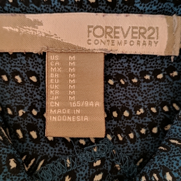 2/$20  Forever 21 long sleeve blouse - Picture 4 of 4